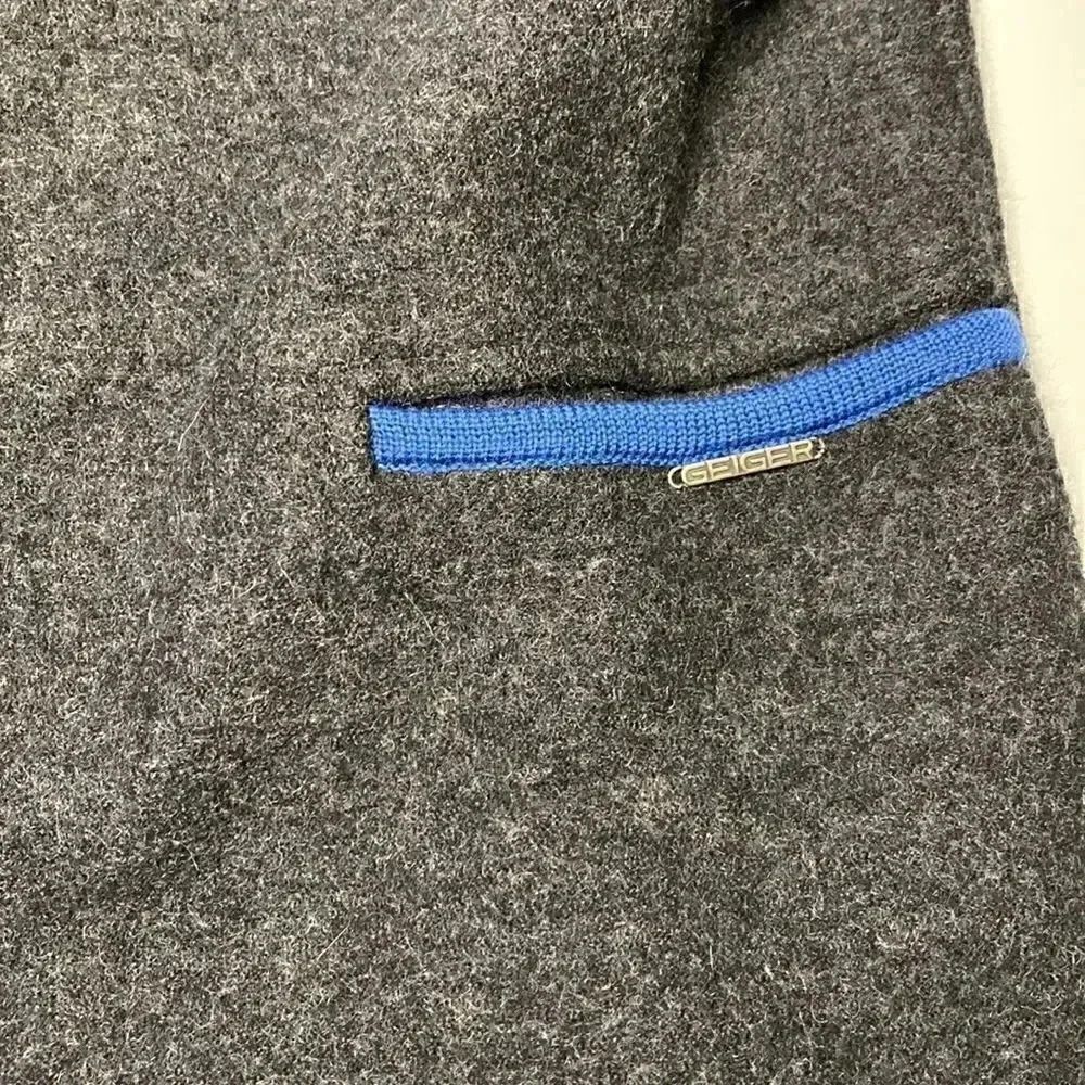 Geiger Collections Made in Austria Coat - Picture 5 of 11